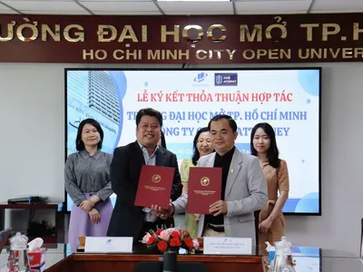 LỄ KÝ KẾT THOẢ THUẬN HỢP TÁC (MOU) GIỮA CÔNG TY CP KING ATTORNEY VÀ TRƯỜNG ĐẠI HỌC MỞ TP. HỒ CHÍ MINH