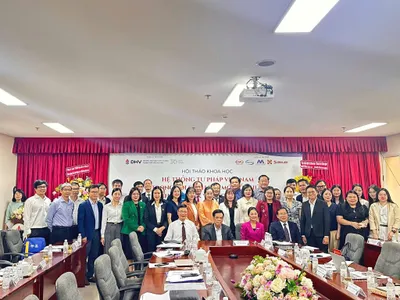 CEO ThS. Trọng tài viên PIAC - Trần Thị Diễm Trinh – Đại diện King Attorney Academy tham dự Hội thảo khoa học Trường ĐH Hùng Vương TP. Hồ Chí Minh